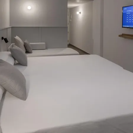 Ght Miratge - Only Adults 18 And Up Hotel